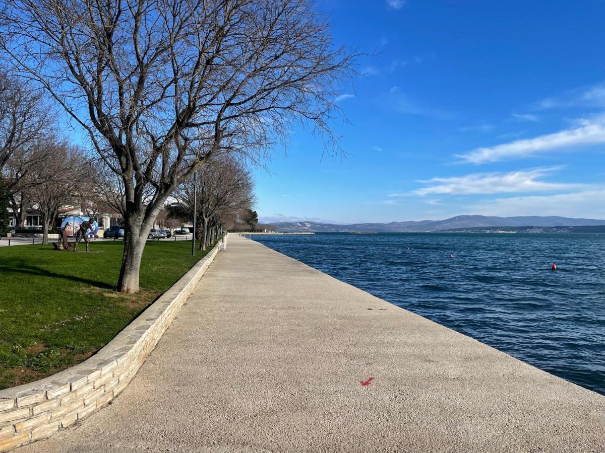 Apartments Frigan Maslenica Εξωτερικό φωτογραφία