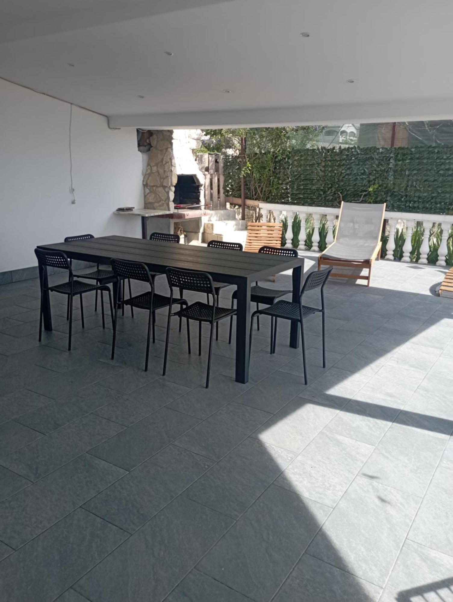 Apartments Frigan Maslenica Εξωτερικό φωτογραφία