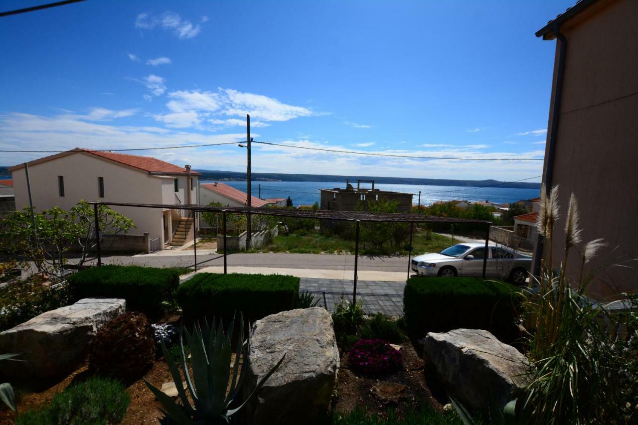 Apartments Frigan Maslenica Εξωτερικό φωτογραφία